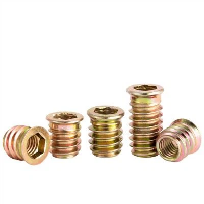 Uložna matica s drvenom prirubnicom